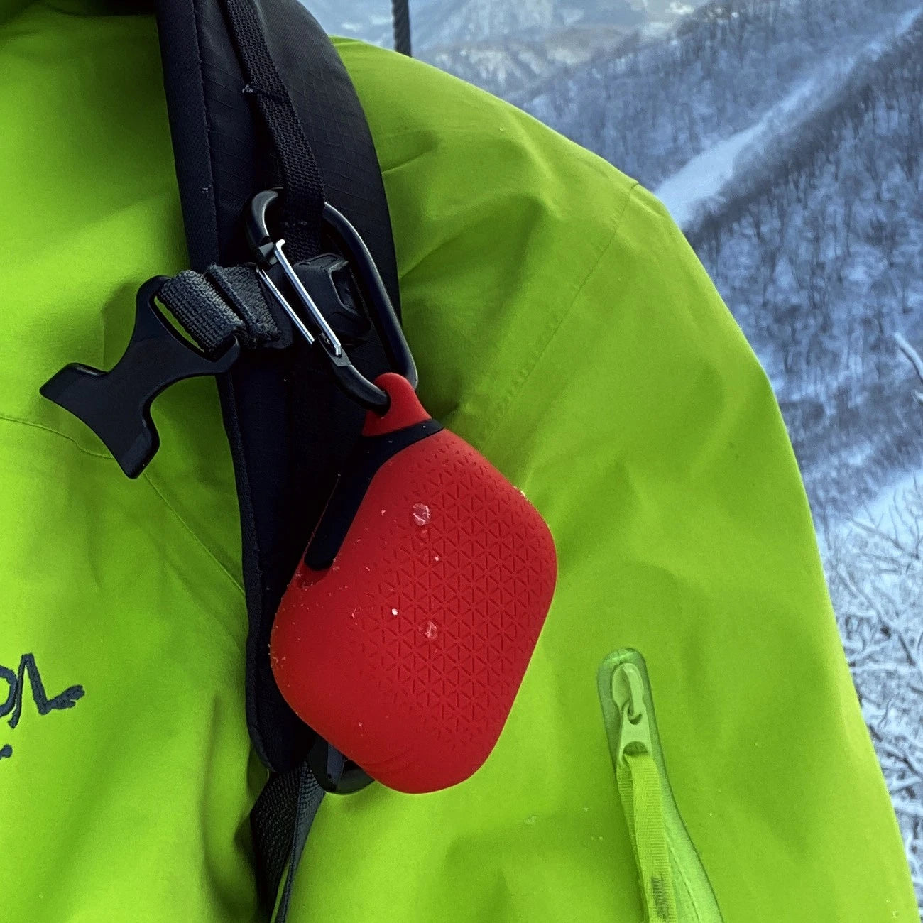 AirPods Pro (Gen 3/2/1) - Waterproof Case + Carabiner