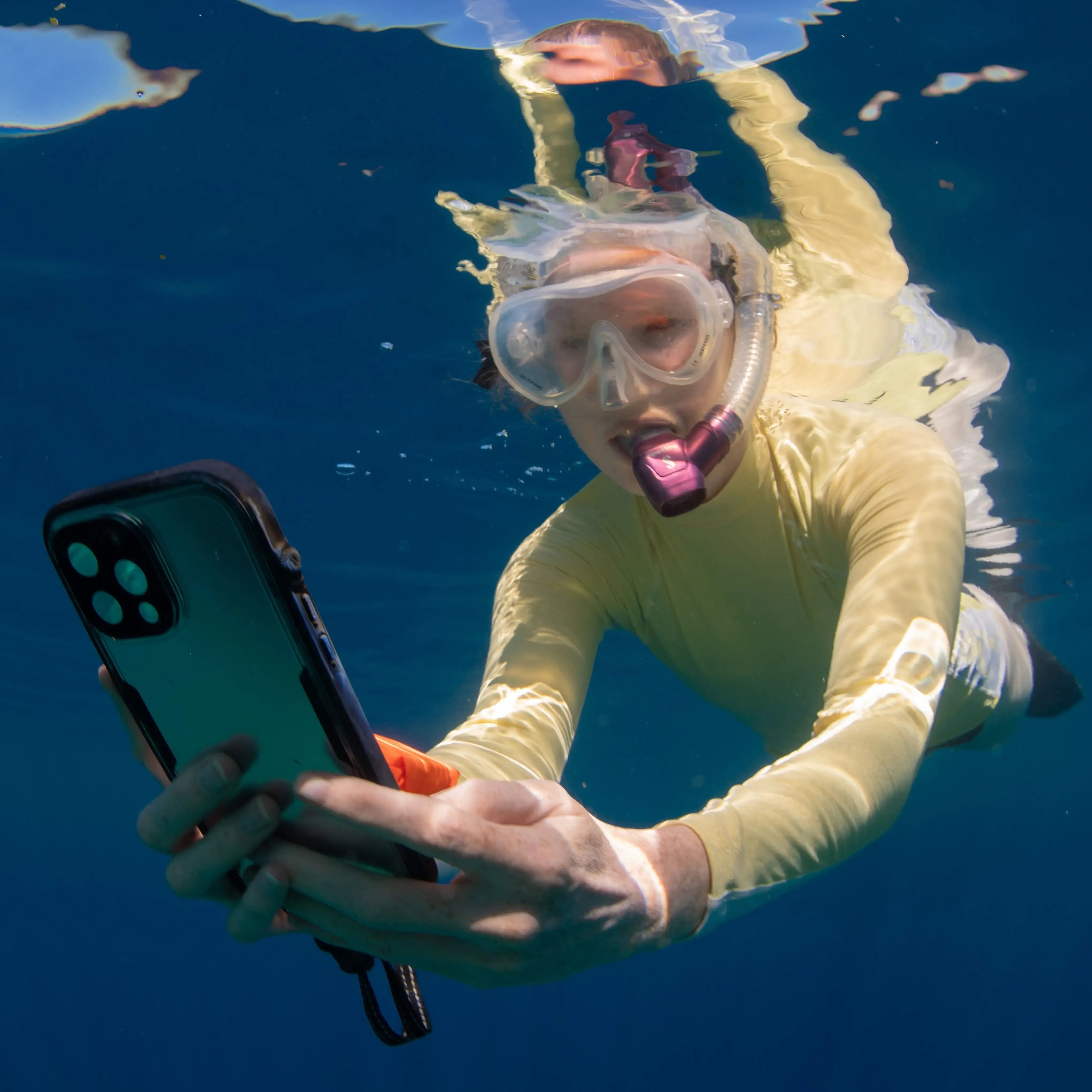 iPhone 14 Plus - Waterproof Case, Total Protection